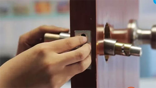 những trường hợp cần phá khóa cửa nhôm xingfa
