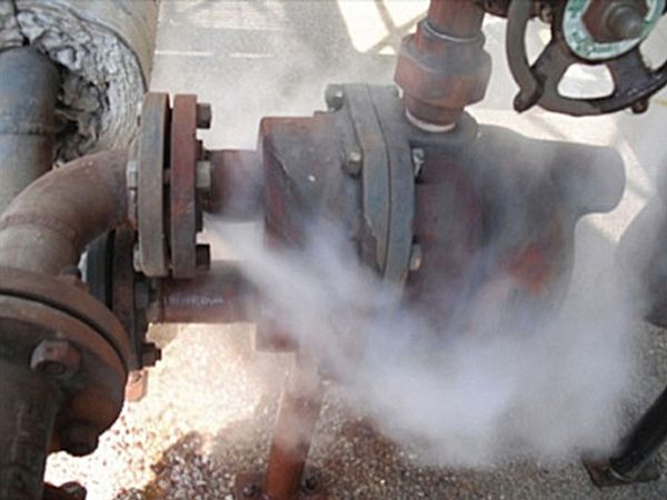 Áp suất khí bên trong quá cao