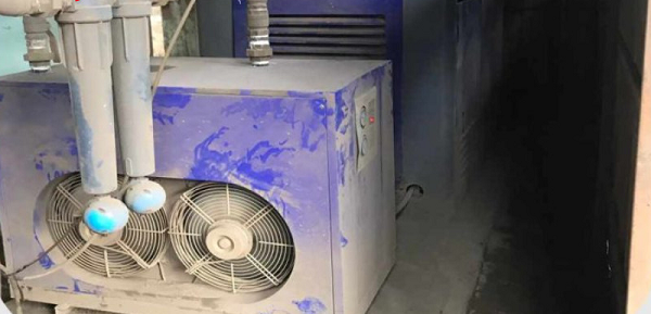 Hệ thống quạt mát máy nén khí giúp máy không bị nóng