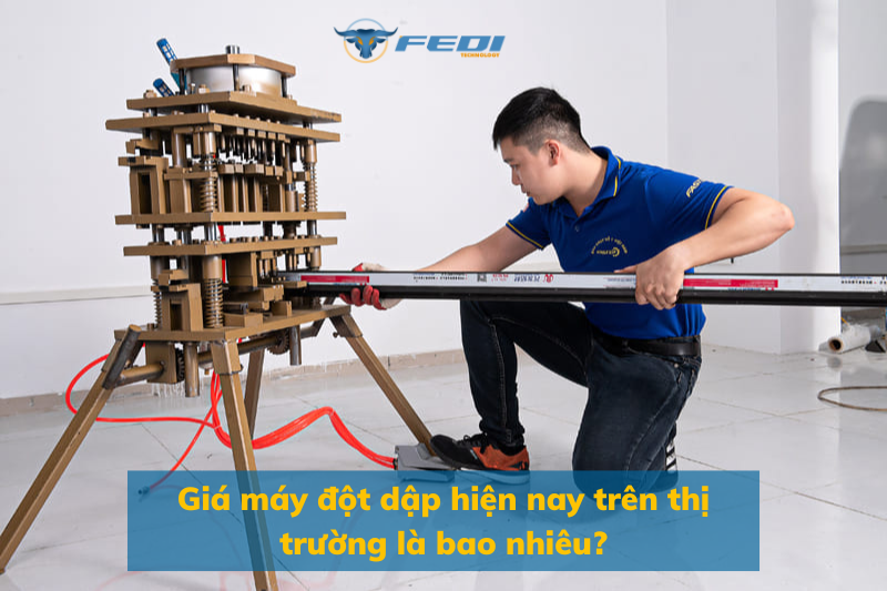 Máy đột dập CNC