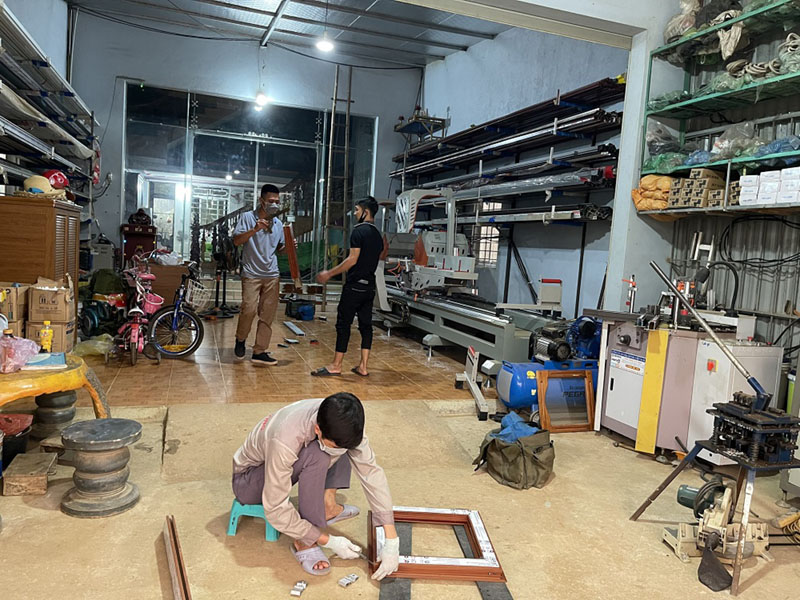 Thông số kỹ thuật máy uốn vòm CNC của Fedi Việt Nam