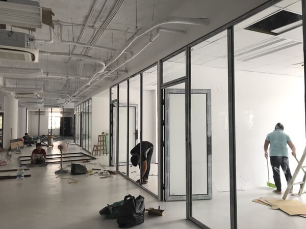 Chiến lược kinh doanh nhôm kính