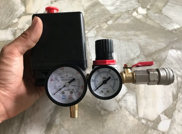 Rơ le áp suất dành cho máy nén khí