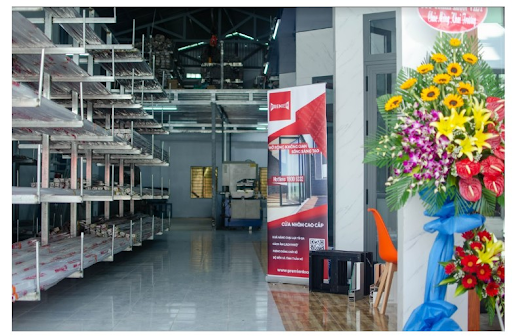 Có nên mở đại lý nhôm kính không?
