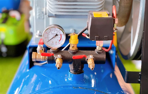 Đồng hồ đo áp trên máy nén khí mini