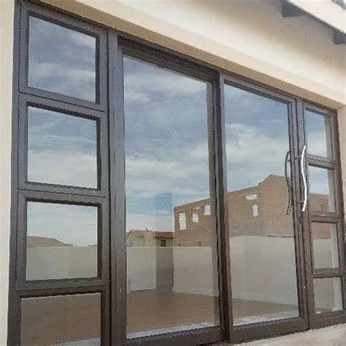 Cửa sổ nhôm kính trong suốt
