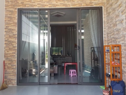 Mẫu cửa nhôm xingfa 4 cánh mở trượt