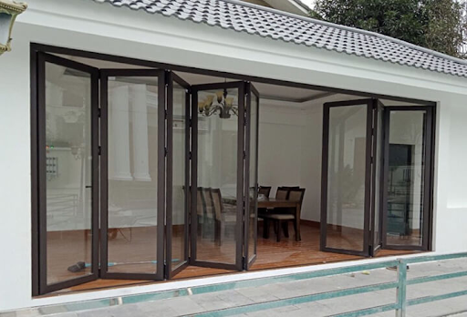 Mẫu cửa nhôm xingfa 4 cánh xếp trượt 