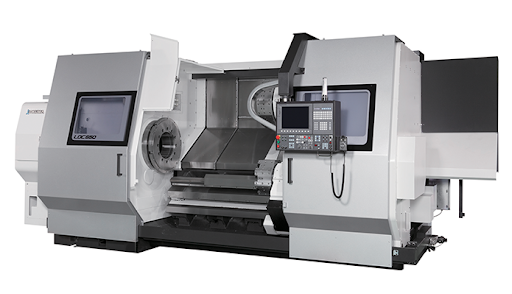 Máy tiện CNC