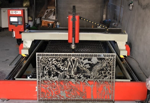 Máy cắt CNC