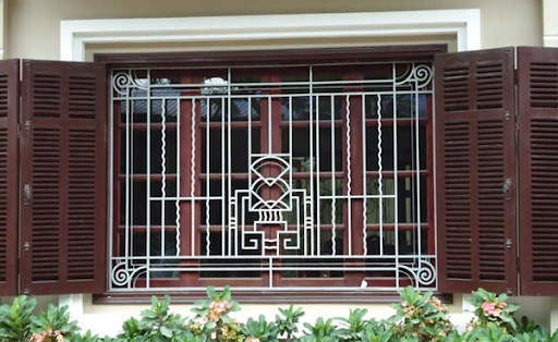 Những lưu ý quan trọng khi lắp đặt cửa nhôm chấn song