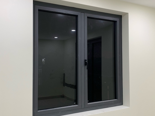 Cửa sổ được lắp đặt bởi nhôm Xingfa hệ 55 dày 1.4mm