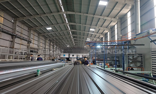 Tiêu chí đánh giá cơ sở sản xuất nhôm kính