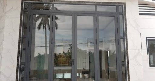 So sánh nhôm topal và nhôm xingfa để biết đâu mới là sản phẩm phù hợp với ngôi nhà của bạn