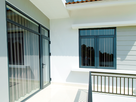 Nhôm topal và nhôm xingfa đều có nhiều đặc tính vượt trội và hữu ích