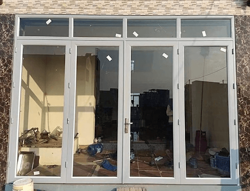 Cửa nhôm Việt Pháp có tốt hay không thì tham khảo ngay bài viết này?