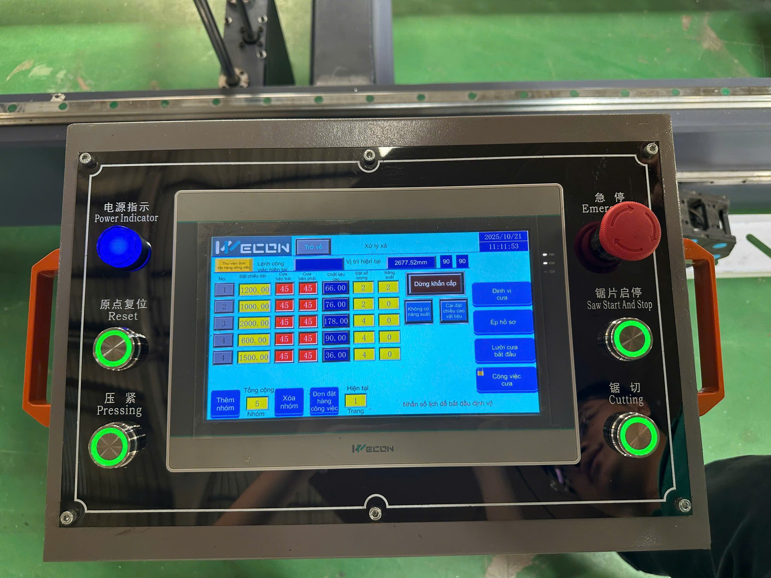 Máy Cắt Nhôm Nội Địa HongDa 550 CNC - Ảnh 8