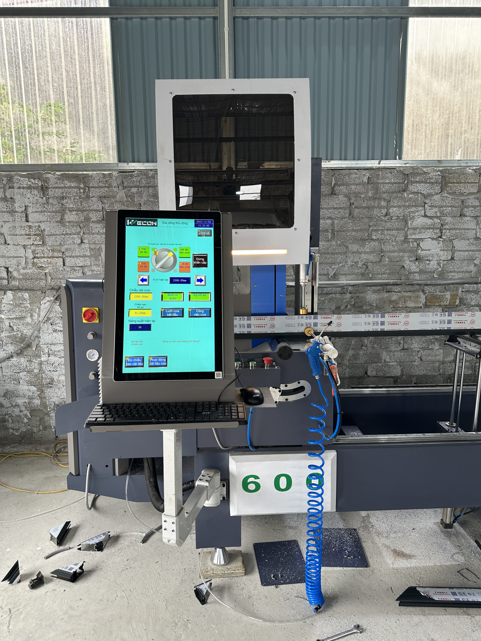 Máy Cắt Nhôm Nội Địa HongDa CNC 600 Ngoại Vi - Ảnh 3
